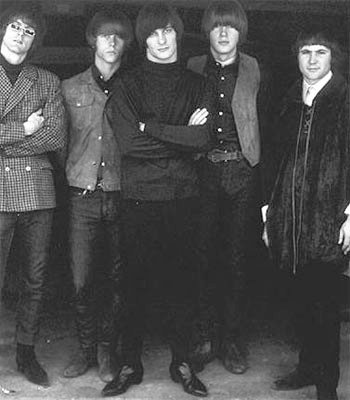 It's obvious who the coolest Byrd was, isn't it? 😉😎
#GeneClark #TheByrds