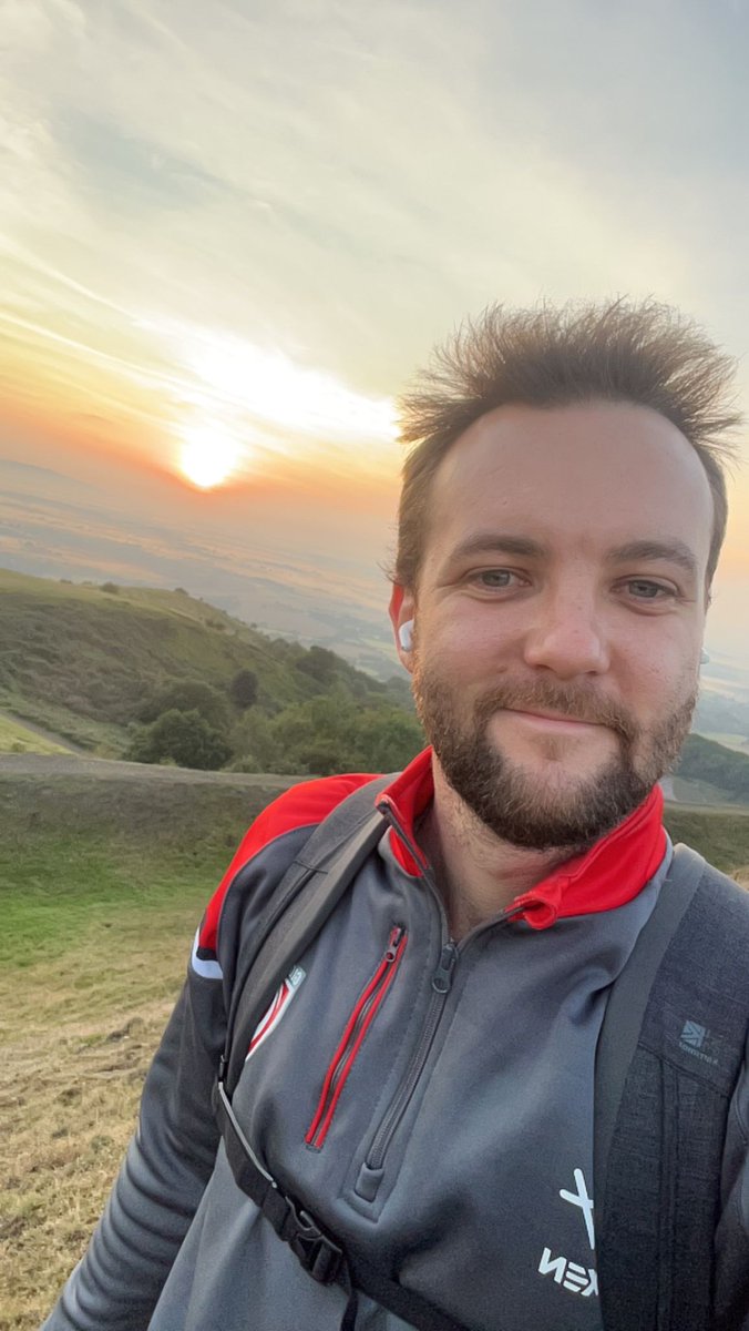 Meet Tom! Diagnosed with a pilocytic astrocytoma at 27. Surgery left him with partial blindness, however he continues to support us in finding a cure. Find out how he plans to mark five years since his diagnosis ➡️ bit.ly/3JjAPo7 #Hope #BrainTumourResearch #Fundraise