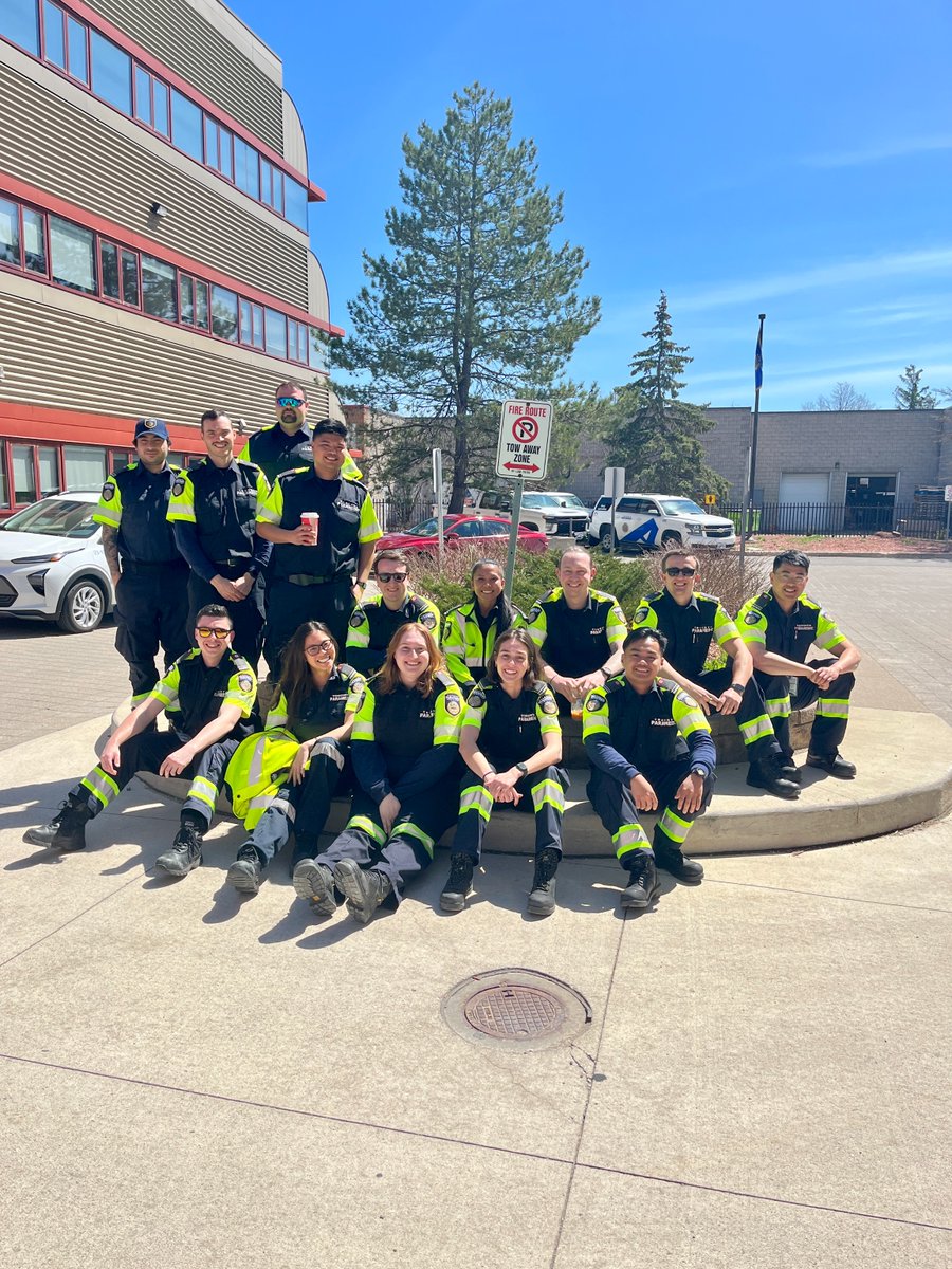 We recently caught up with our newest class of Paramedic recruits during a break from orientation. Over the last few weeks, this eager group has been learning about all things #TorontoParamedicServices. We wish them all the best as they prepare to start on the road in May!