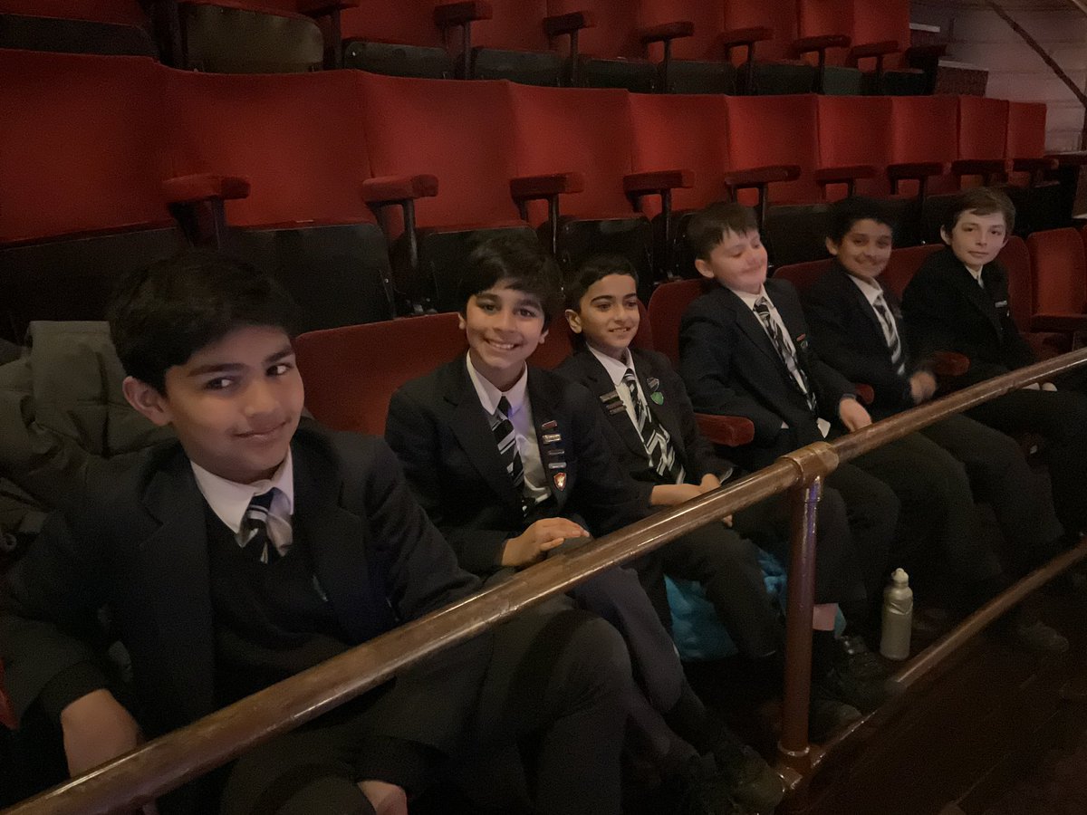 Some of our Y6s ready for ‘The Wizard of Oz’ at the Palace theatre, can’t wait for it to start!