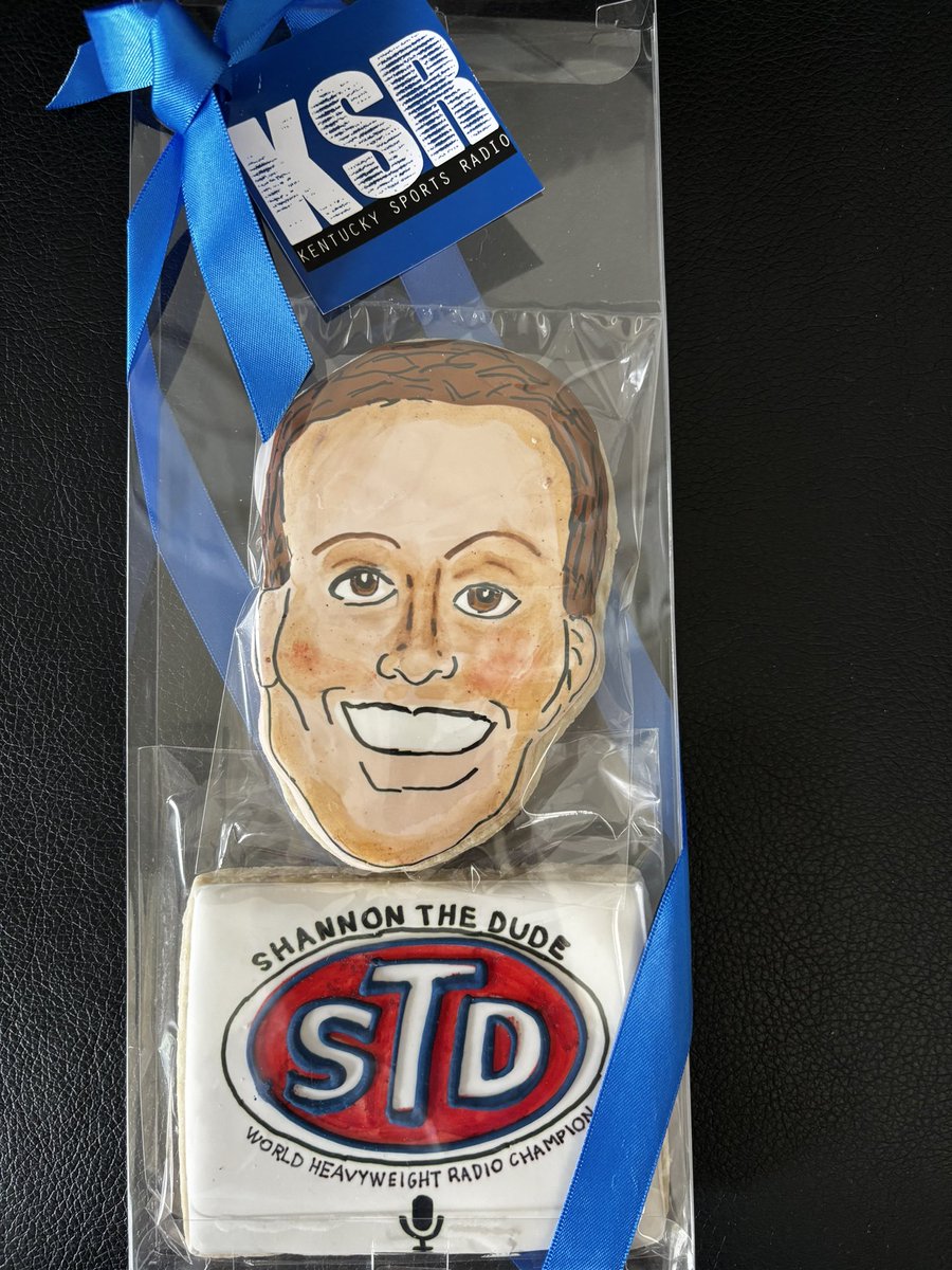 Someone made cookies of our KSR caricatures. I was going to eat it but then felt too cannibalistic to do so.