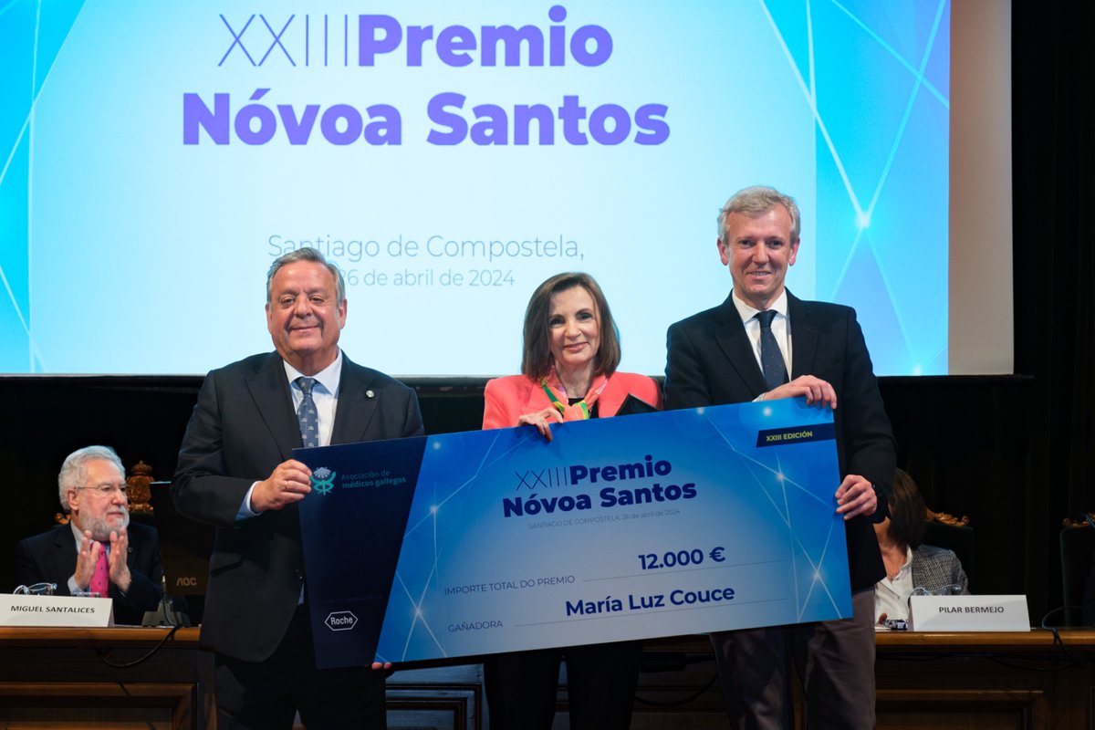 🩺@AlfonsoRuedaGal destaca la gran labor de los profesionales de los servicios de salud en favor de la sociedad gallega ▶️Participó en la gala de entrega de los XXIII Premios Novoa Santos de @Asomega ℹ️ xunta.gal/notas-de-prens…