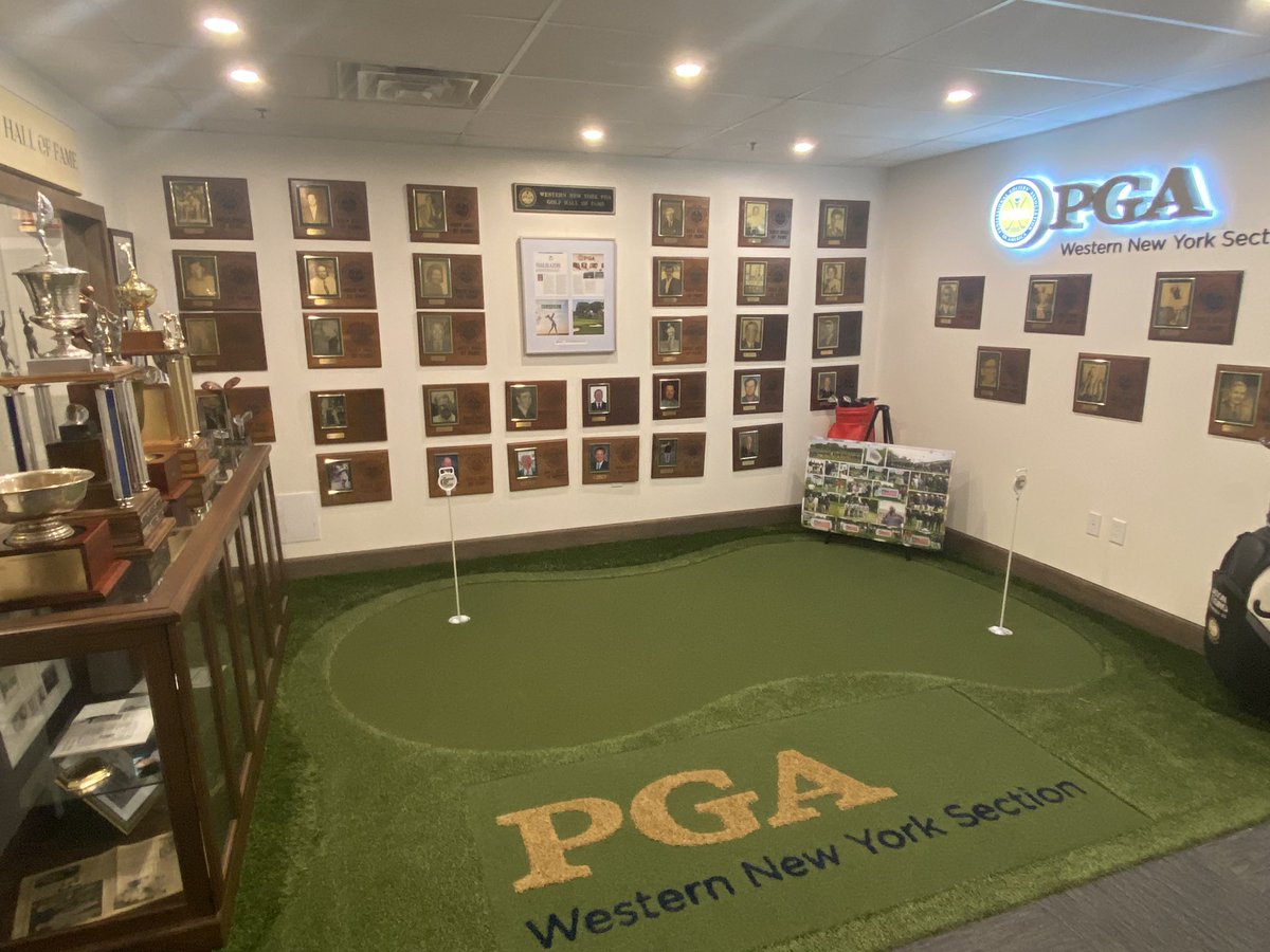 Tee 2 Green radio will be live at the @WNYPGA Headquarters tomorrow from 7-8AM. We’ll speak with PGA Pro Jason Ballard from Oak Hill CC, get our Tip of the Week, other WNYPGA offerings and a look around pro golf. Join @BrianWGR, @kevsylvester & @mietuspga tomorrow morning on…