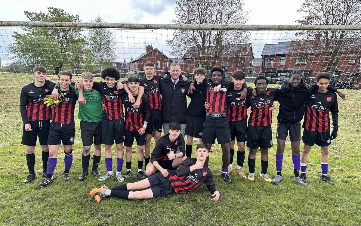 Boundary Park bound! Year 11 are through to the Oldham Schools final after a nail biting win on sudden death penalties! Huge well done to Mr Collinge and his squad👏⚽️