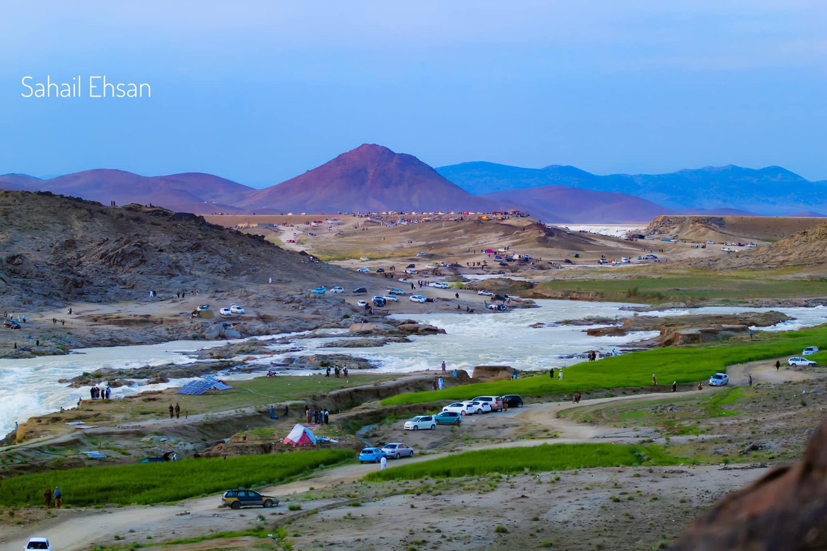 FazalMujahid2's tweet image. #کندهار 
شاولی کوټ ولسوالی د دهلی د بند دپارچاو سیمه چه د جمعی په ورځ زیات میله وال دمیلی دپاره ورځی 
دا یو سو انځورونه یی وګوری خوند ځینی واخلی