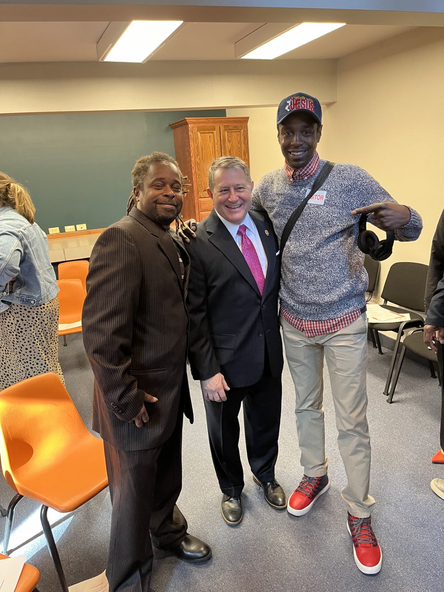 National Reentry Week is an important time to recognize organizations like the Reentry Association of WNY and the incredible work they do to support our neighbors. Honored to join RAWNY today in celebration of the one year anniversary of their Reentry One-Stop.