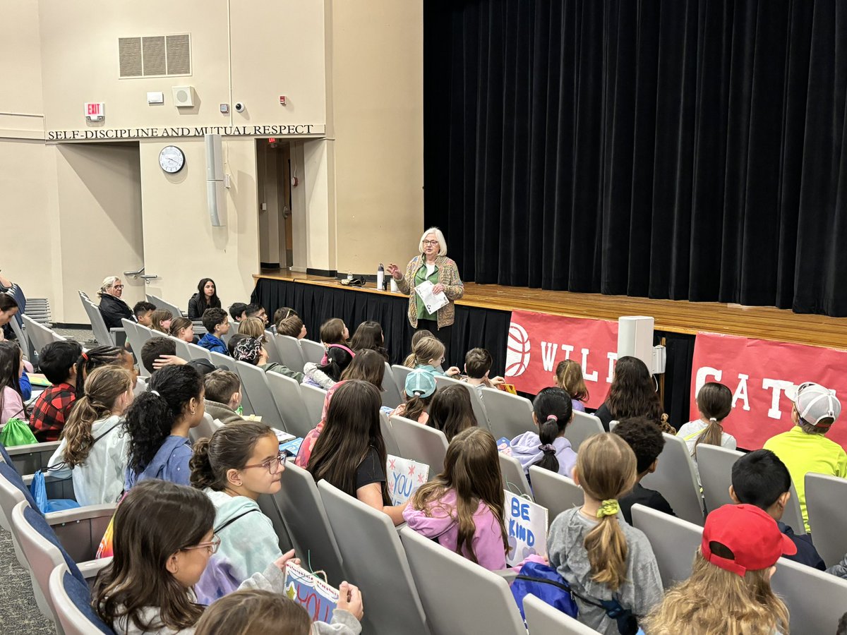 Third Grade had a great day celebrating “Community Kindness Day”! Thank you to our community members and volunteers who made the day so special for the kids. @WeAreMPSD