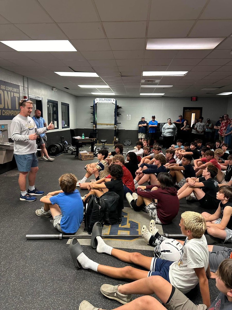 FootballGBHS's tweet photo. The Future looks bright with over 50 players signed up for freshmen football this year! Here is them getting started on their high school career at the pre spring football meeting. #Phinsup https://t.co/xhUbX375Rg