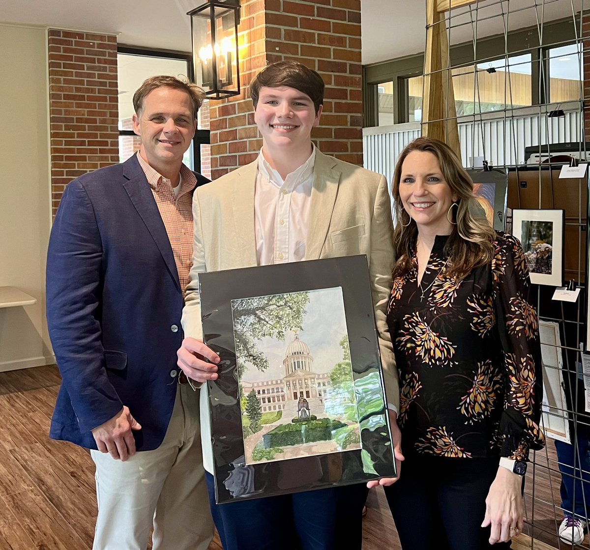 Congratulations to Jon Worth Garrett! The Corinth High School student is the first-place winner of the 2024 Congressional Art Competition! His piece titled “Mississippi Liberty” depicts the Mississippi State Capitol. Jon Worth is the son of Brett and Jennifer Garrett.