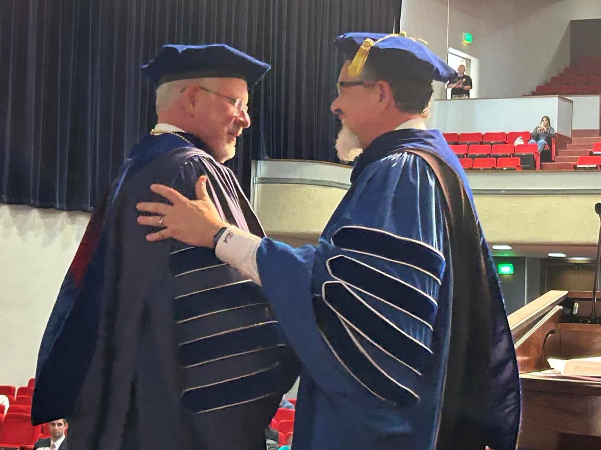 Lining up with fellow presidents to process for the Investiture of Dr. Jim Henderson as President of Louisiana Tech University. Congratulations, Jim, to you, your family, and the entire LA Tech community! 🎉 @DrJBHenderson @LATech @UofHC @LA_Regents @KimHunterReed