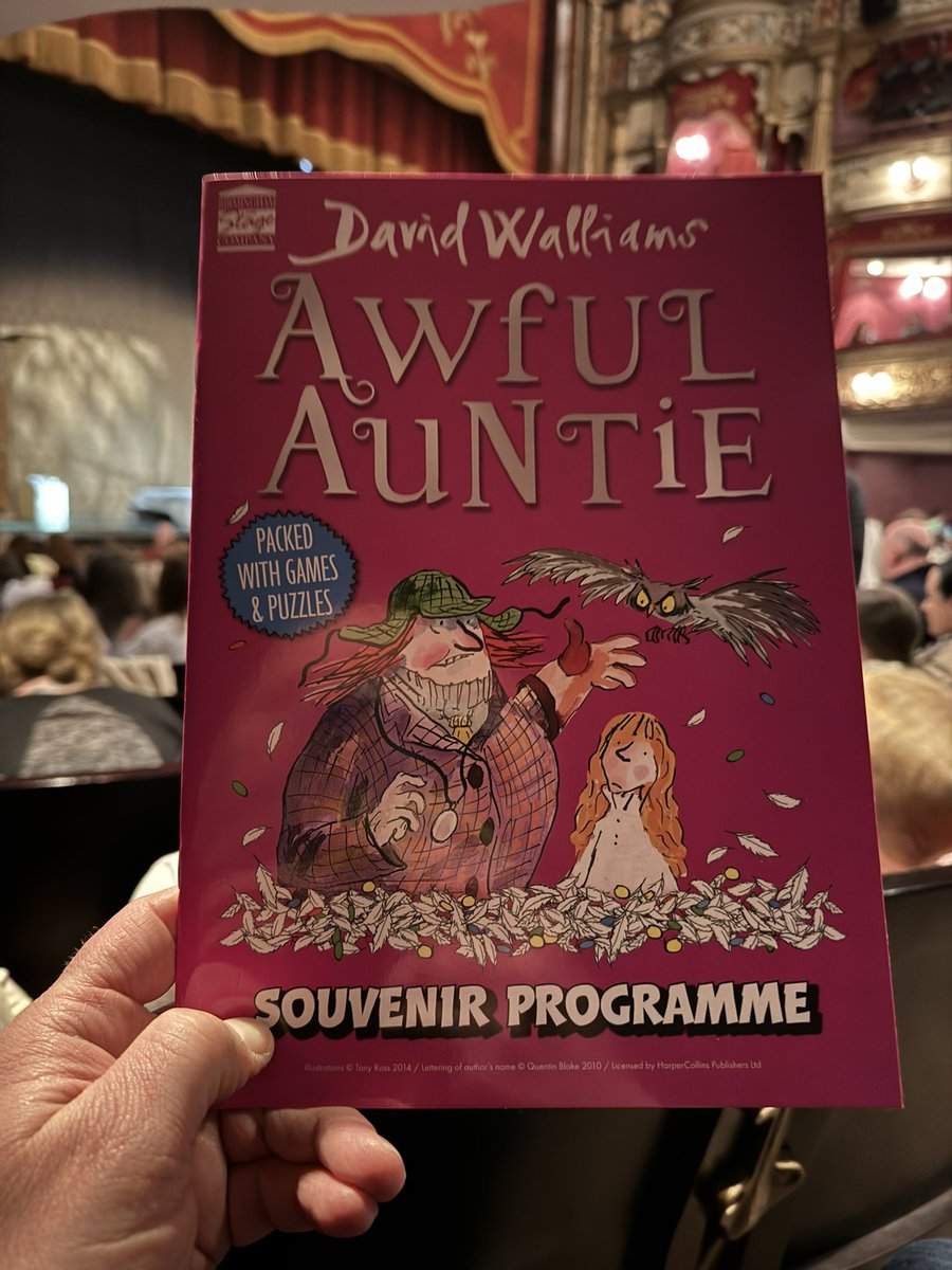 Awful Auntie at @gohbelfast Everything you’d expect from David Walliams. A great wee kids show with a good vs evil storyline and kids loved the funny farts. Clever staging and a revolving centrepiece with lots of rooms, places to hide. Tkts at goh.co.uk