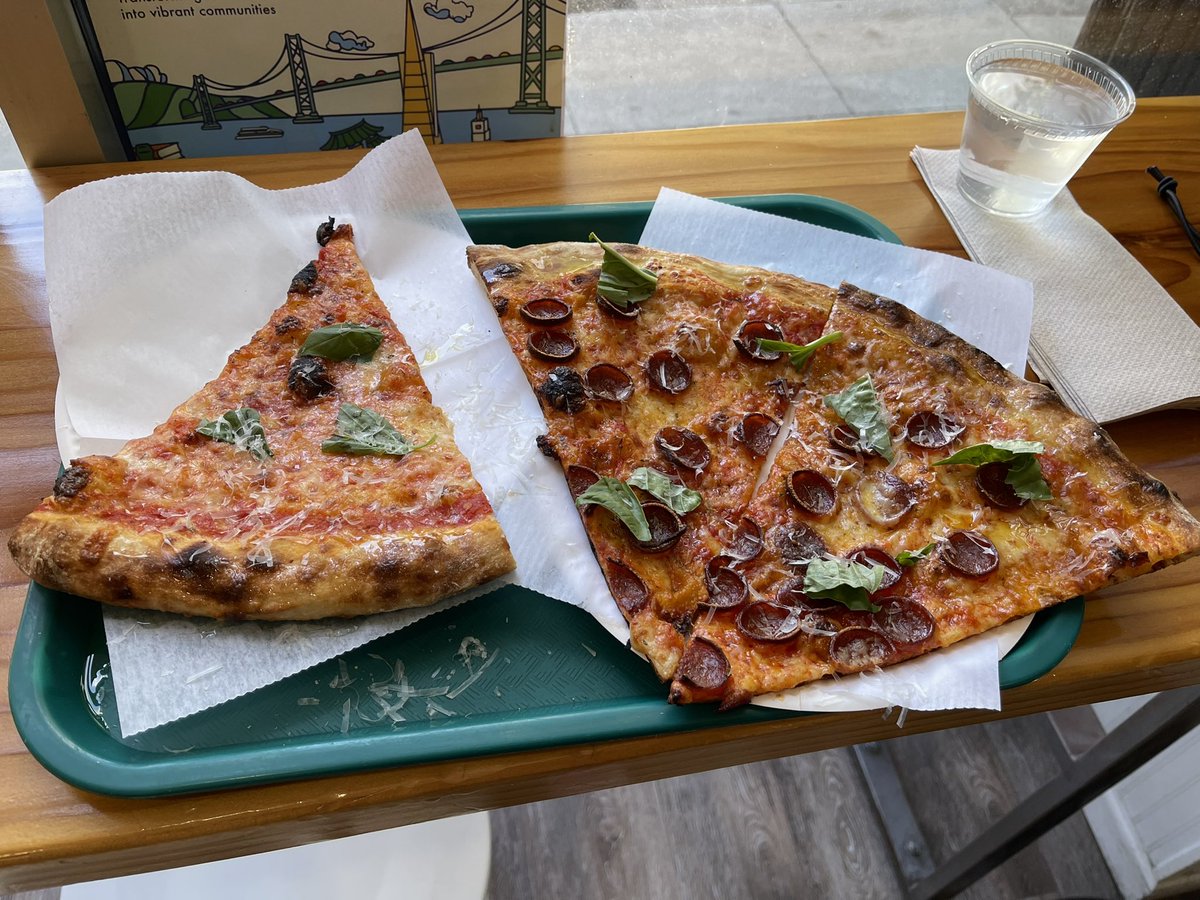 I think I posted about this place the first time I stopped by, but Outta Sight Pizza is probably the best NY-style slice I’ve had in SF. Highly recommended if you’re ever nearby! 👍🤤👍🍕🍕🍕