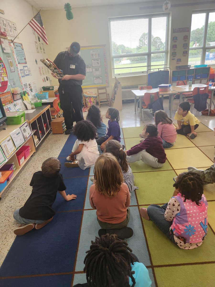 Career Day fun! We learned about many jobs today! 
What do you want to be when you grow up?
@LuxfordES @vbschools #careerday