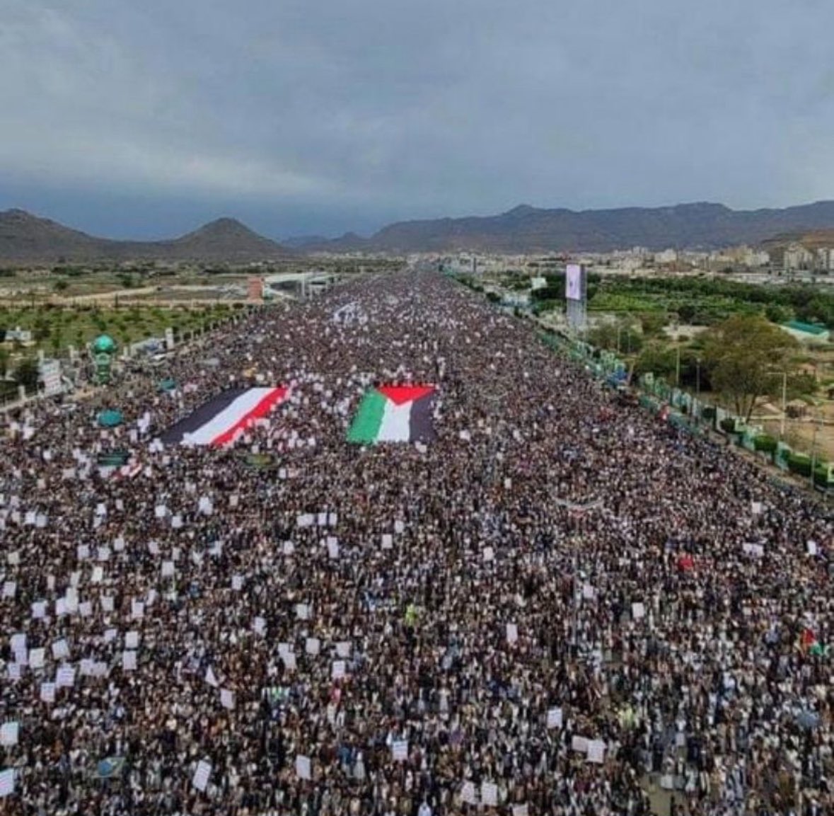 Every Friday, over one million Yemenis take the streets to protest the genocide in Gaza. Every week. Thank you Yemen. Don’t stop talking about Gaza.