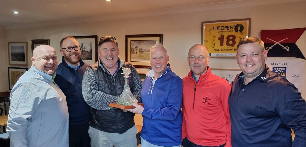 Congrats to Vice Captain Ricky Simpson and team who won the Captains trophy this evening with a 9 hole score of 27.8