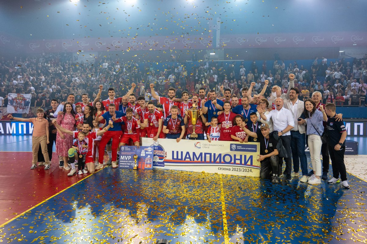 Одбојкаши Црвене звезде освојили су титулу шампиона Србије! 🔴⚪️🏆 Црвено-бели су у петом мечу финалне серије плеј-офа Суперлиге Србије победили Партизан са 3:0 и са 3-2 у победама освојили 13. шампионску титулу у својој историји! Браво, шампиони! 👏🏼👏🏼👏🏼 #kkcz #WeAreTheTeam…