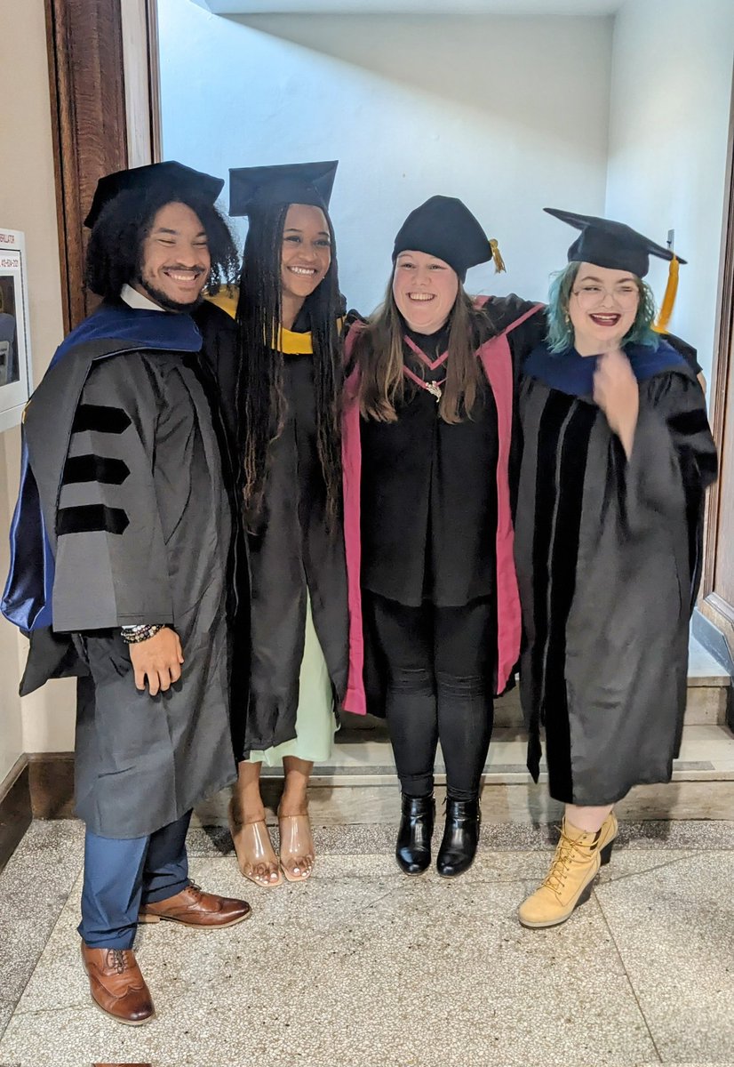 Big congrats to Drs @DrZaySpence and @PitellSarah and @ederewoma who got her master's today - proud academic mom. @PittEngineering