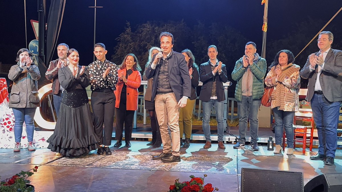 🟢⚪️🟢 Arranca la Feria Andaluza de La Fortuna que se se prolongará hasta el domingo. 💃🎧 Hoy: Danza española con Marina Sánchez y Mario Sánchez y DJ’Isra pinchando sevillanas, rumbas… 🎤 El alcalde @marecuencopp ha dado las gracias a todos los que han hecho posible la Feria