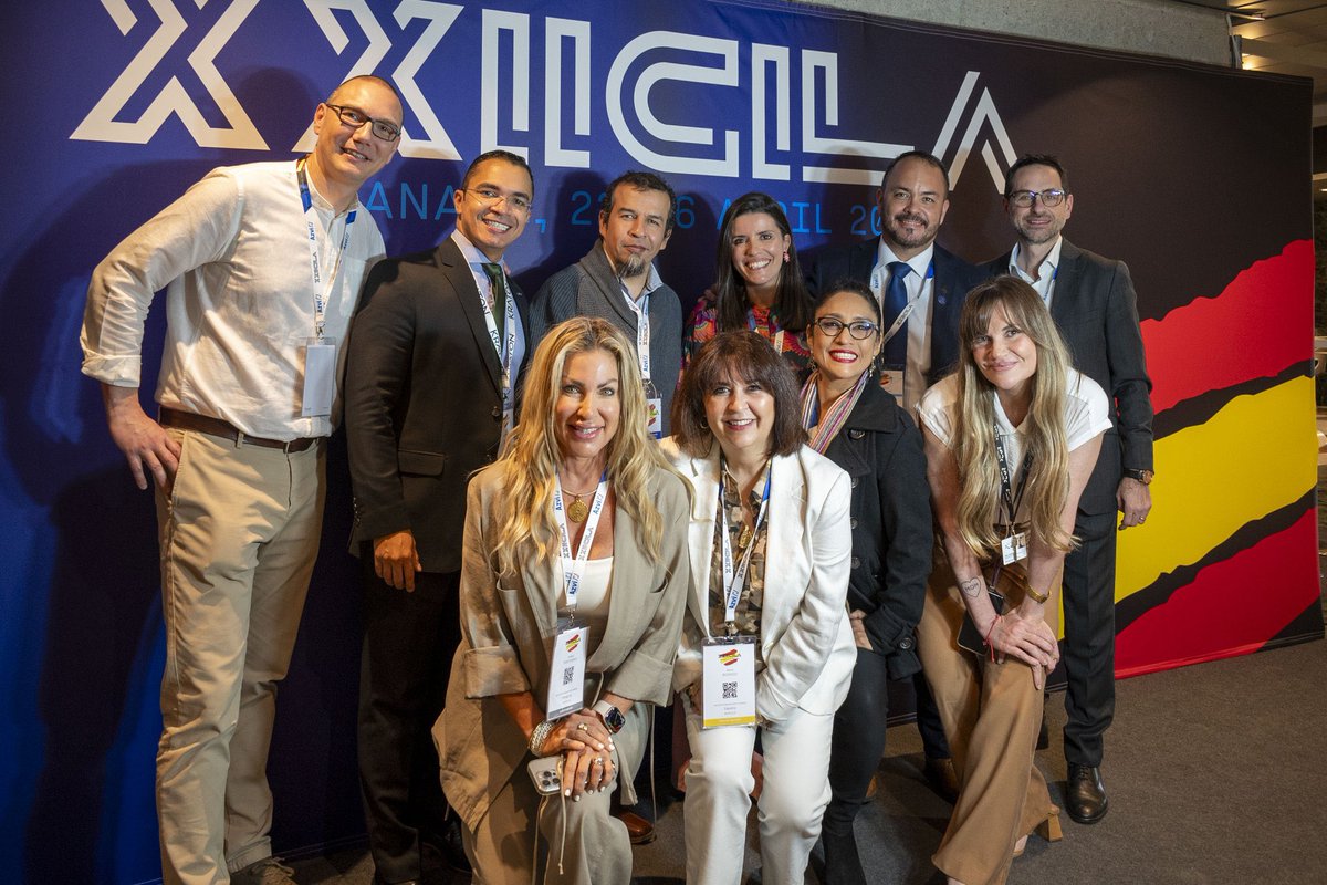 #Carreterasyalgomas Andrea Peris tweet media