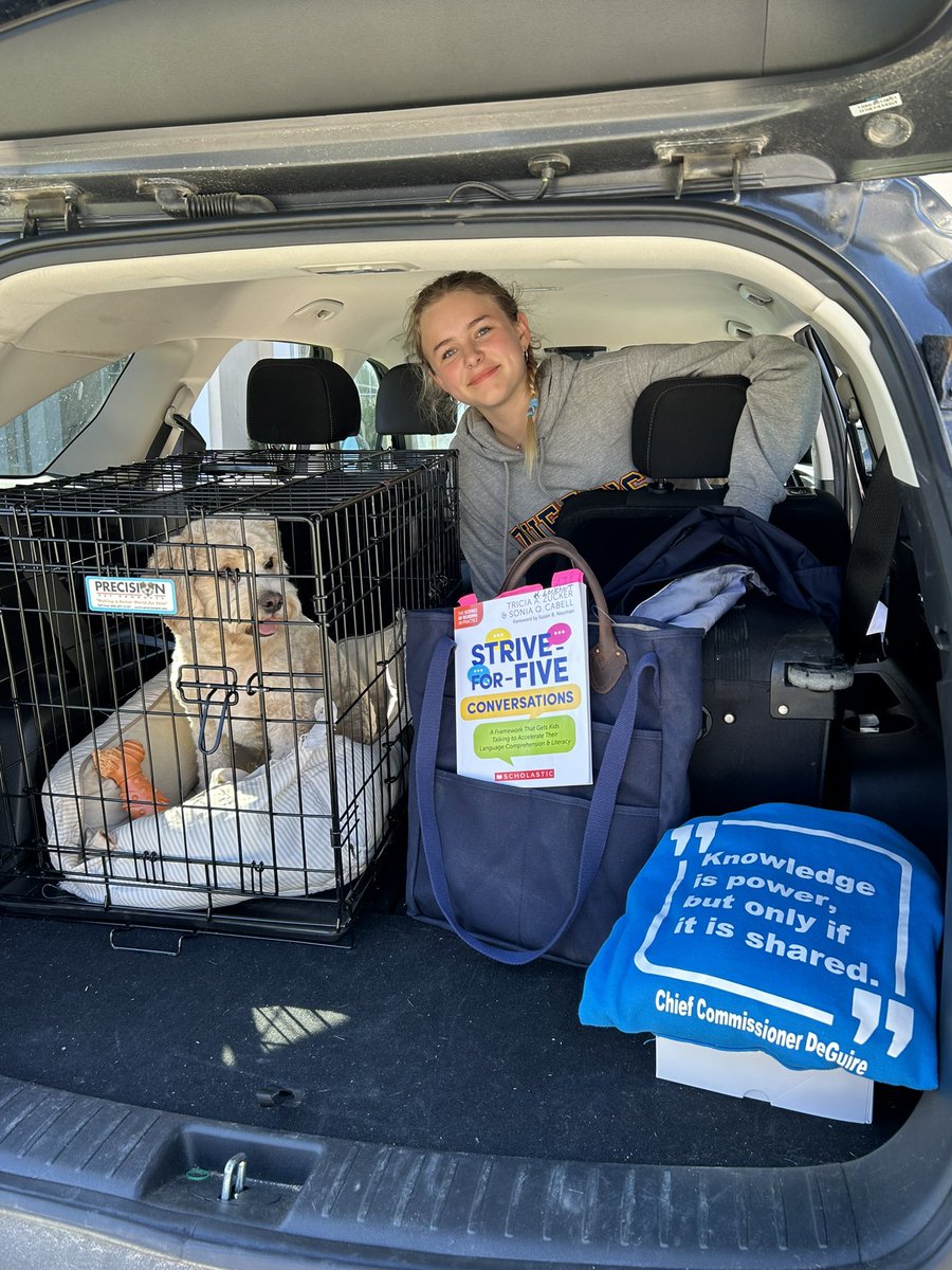 Ready for the @IDA_Ontario #LitLearn2024 conference!! ✅Simple View of Reading cookies ✅Strive-For-Five book by @SoniaCabell ✅OHRC hoodie from @LornaDo69992808 ✅Kids and the dog!! And we’re off!!!🚙🦮📚