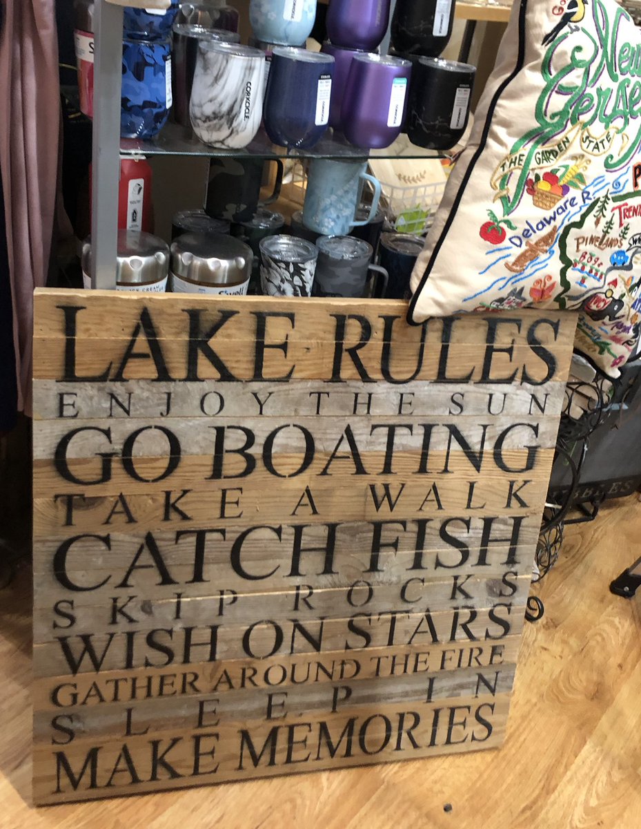 Who is heading to the #LakeHouse this weekend?!?! #GiftGivingSimplified #Gifts #GiftShop #ShopLocal #CaldwellNJ 🇺🇸 #SmithCoGifts 💙