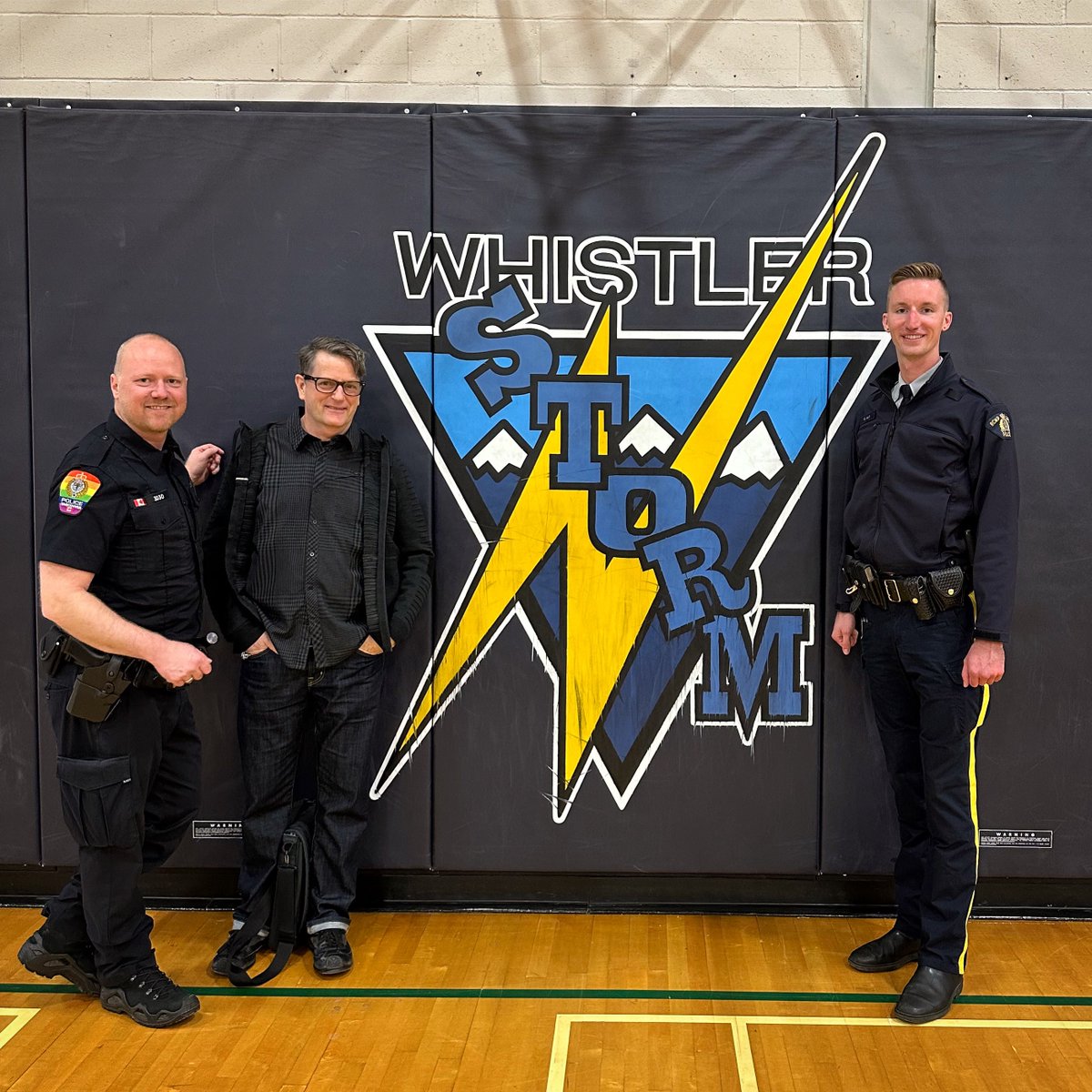 Thanks to #WhistlerSecondary for inviting us to present to your Law 11/12 class yesterday! Lots of great questions and the class was very engaged. It was also so nice to see a couple of familiar faces from the #WhistlerRainbowConnection meeting the night before! During our