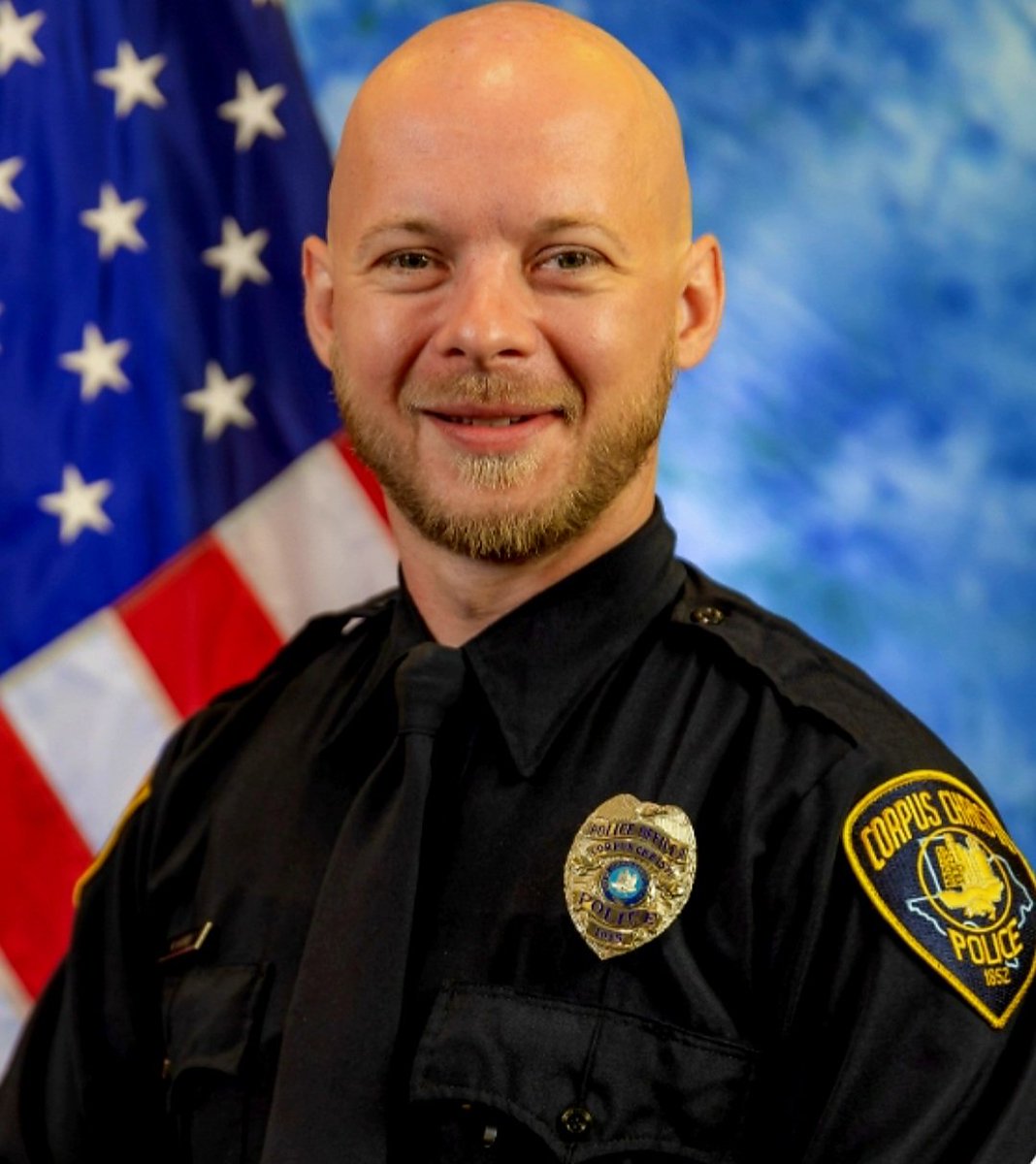 RIP, #CorpusChristi PO Kyle Hicks, EOW 4/24/24.
PO Hicks succumbed to gunshots received 4/20 investigating a domestic disturbance. He served two years & survived by his wife & 4 children.  
Always Honored, Never Forgotten.
#thesacrificecontinues #PAPD #PAPBA #papdprotectsnynj