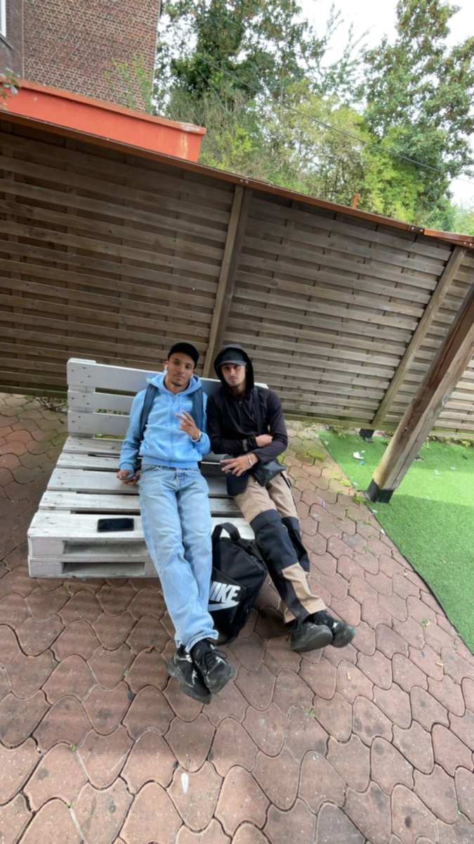 freeb00yy's tweet image. Pour rien au monde je laisse un de ma team au sol 💯‼️ #V2V