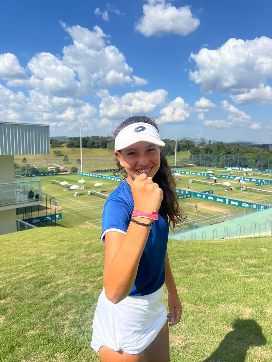 🎾 #Tenis 🇵🇾 ¡De Paraguay a #Wimbledon! 👏🏼

🙋🏻‍♀️ La tenista compatriota juvenil, Zoe Doldan, clasificó a la Final de la Copa COSAT (14 años) que se disputa en Brasil y con ello logró el boleto al Torneo U14 de #Wimbledon🇬🇧 de este año.

🙌🏼 ¡Felicitaciones! @APTenis

#ParaguayPuede