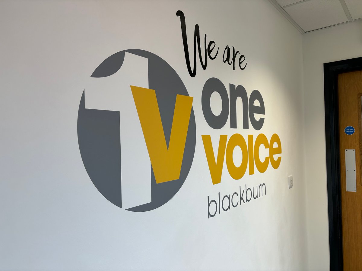 From pink, green and white; to YELLOW. View our new brand video. youtu.be/oRLanxaRAFo @blackburndarwen @bbcollege @TatlowSigns @TheMakingRooms @clivelawrence1