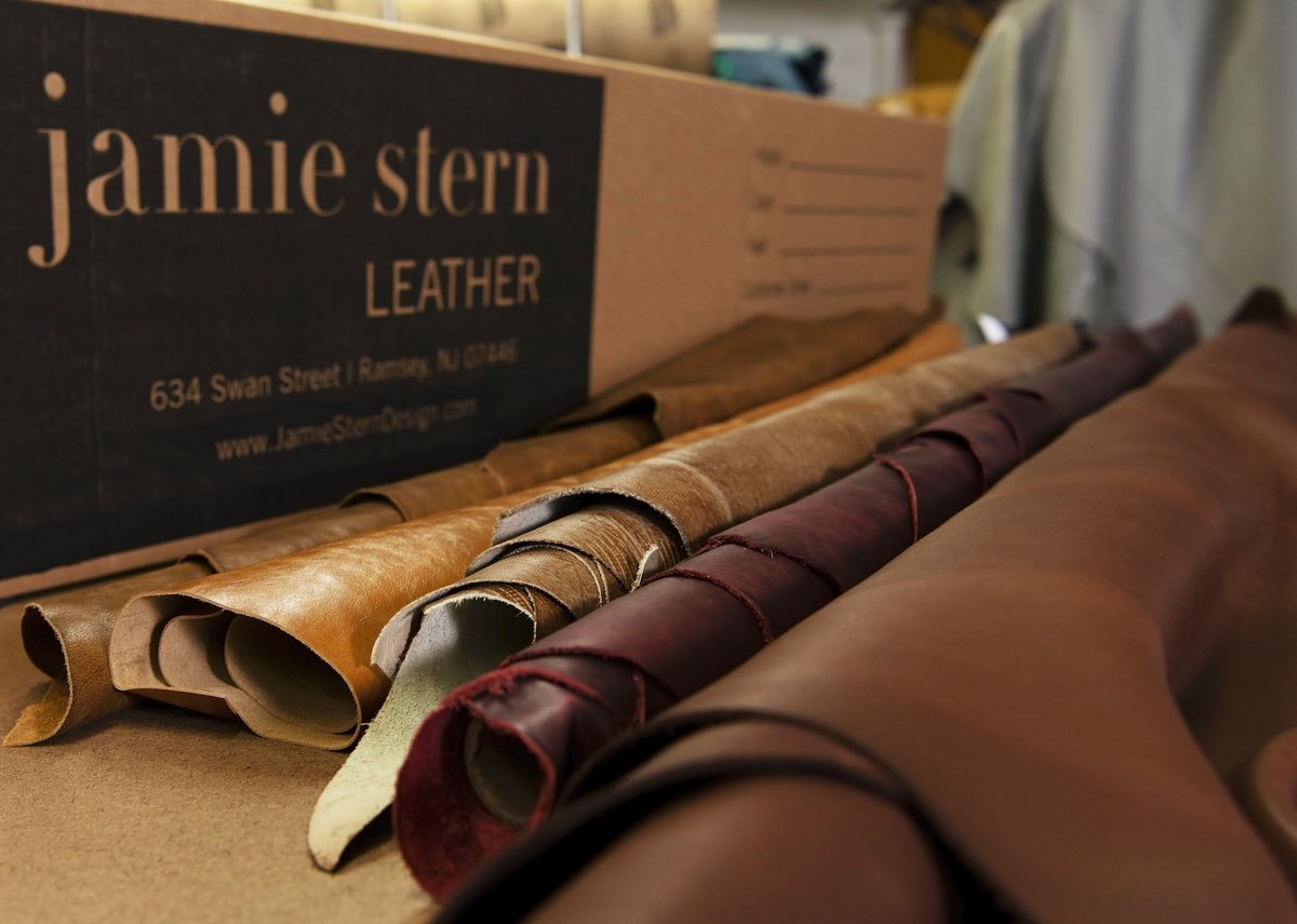Celebrating World Leather Day and honoring the enduring and unique qualities of leather. #jamiesterndesign #worldleatherday #worldleatherday2024 #genuineleather #sustainableleather #leather #leatherfurniture #interiordesign #design #interior #leathers