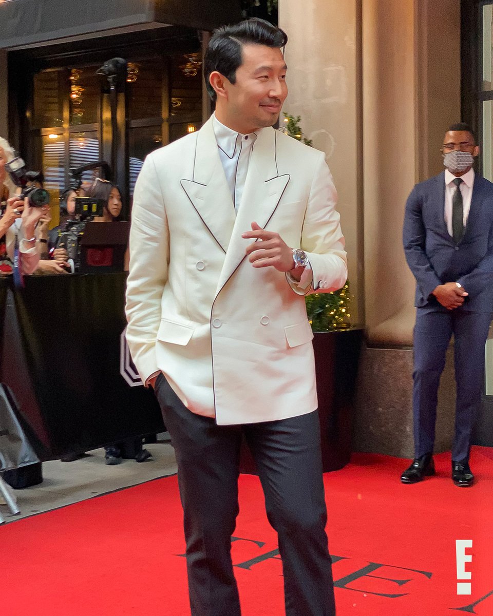 A Simu slay. 🤩 See this year's #MetGala excellence, May 6 on E! @simuliu #LiveFromE