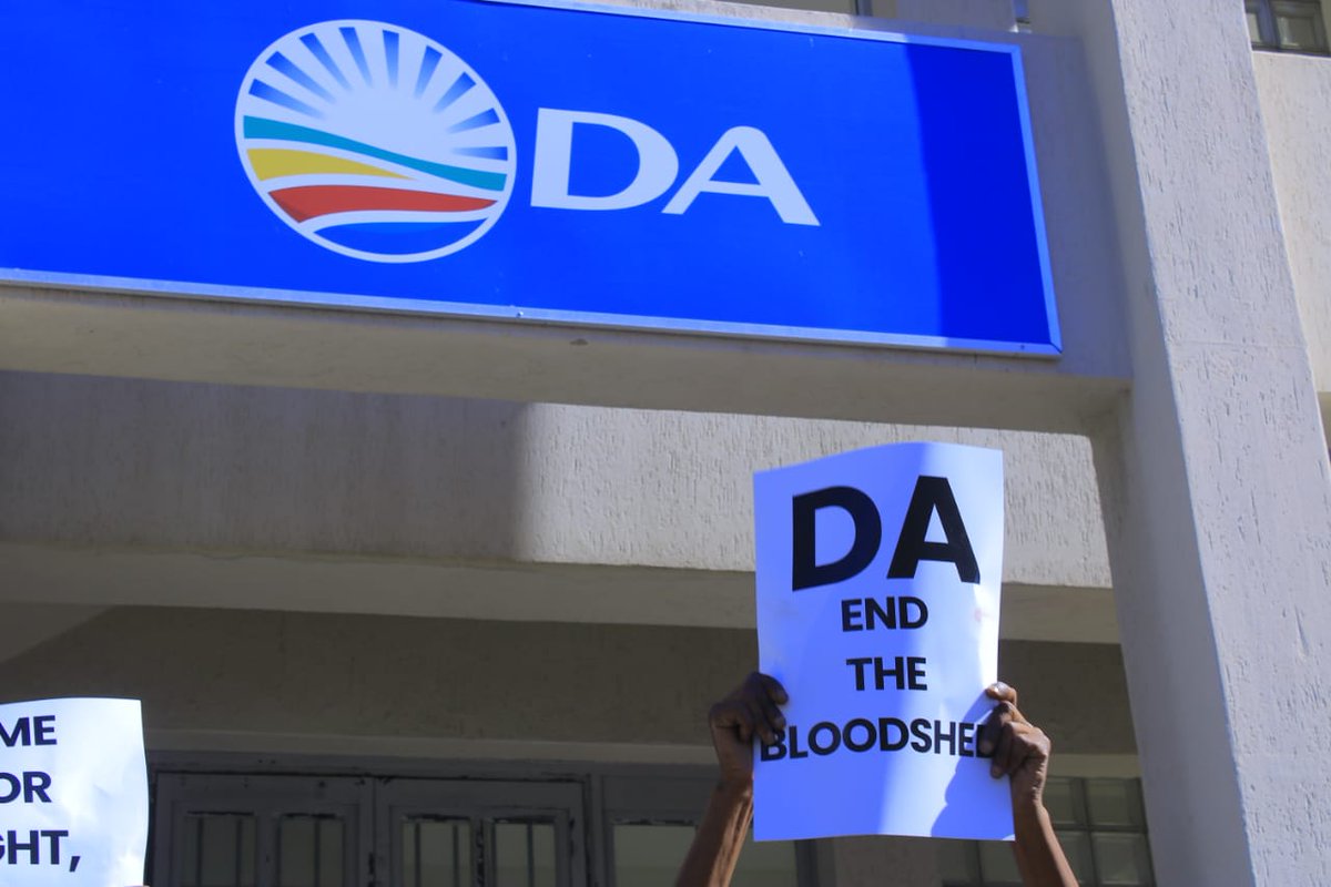 Please blue tick the DA on election day #notWhiteEnough