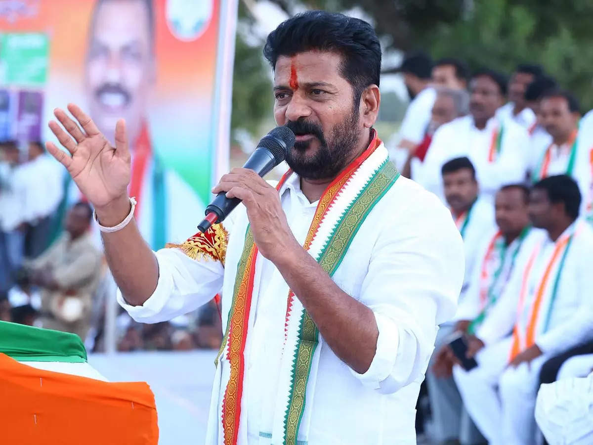 BJP seeking 400 seats to change the Constitution & to abolish reservations. We will not let that happen. — Revanth Reddy 🔥 #NoVoteToBJP #IndiaAllaince