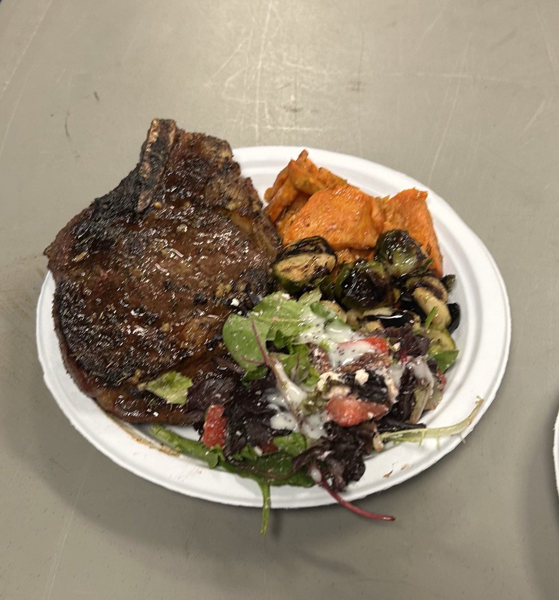 Congrats to the winners of the old guys <a href="/MSUBobcats_FB/">Montana State Football</a> grill-off!  Special thanks to #GrebeRanch &amp; <a href="/Dickeys/">Dickeys Barbecue Pit</a> of Bozeman!

#BobcatBuilt | #GoCatsGo