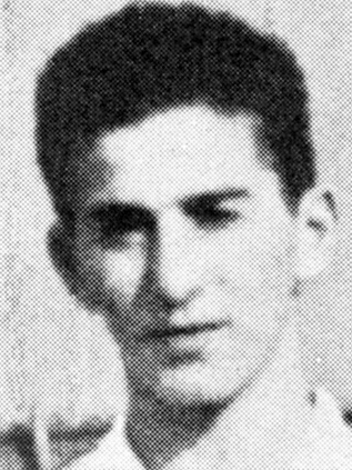 26 April 1922 | Norwegian Jew, Voktor Rubinstein, was born in Oslo. He arrived at #Auschwitz on 1 December 1942 and was registered in the camp. He perished there on 23 December 1942.