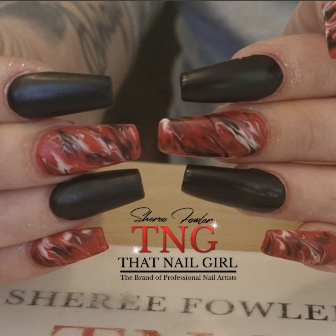 It's not often I love a matte finish, but these are definitely the exception 😍💅
Products from:
❤️ @purenailsuk 
🖤 @tngthatnailgirl 
#thatnailgirlsheree #shereethatnailgirl #nailsindoncaster #doncastercity #doncasternails #doncasterisgreat #doncasterbusiness #doncasternailtech