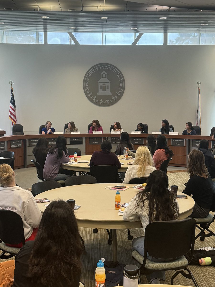 Honored to take part in @PowayUnified’s Running Start Elect Her student training panel. It’s always exciting to share experiences with and learn from our talented, young leaders. We need young voices to contribute to the betterment of our government and our communities.