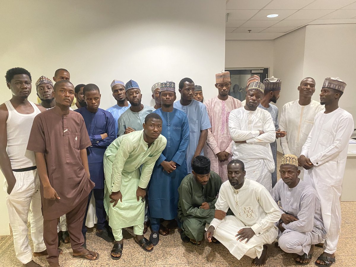 EFCC Taskforce Arrests 34 Suspected Currency Speculators in Abuja

Operatives of the Economic and Financial Crimes Commission, EFCC, attached to the Taskforce on Currency mutilation, Dollarization of the Economy and Forex Malpractice,  have arrested 34 suspected currency…