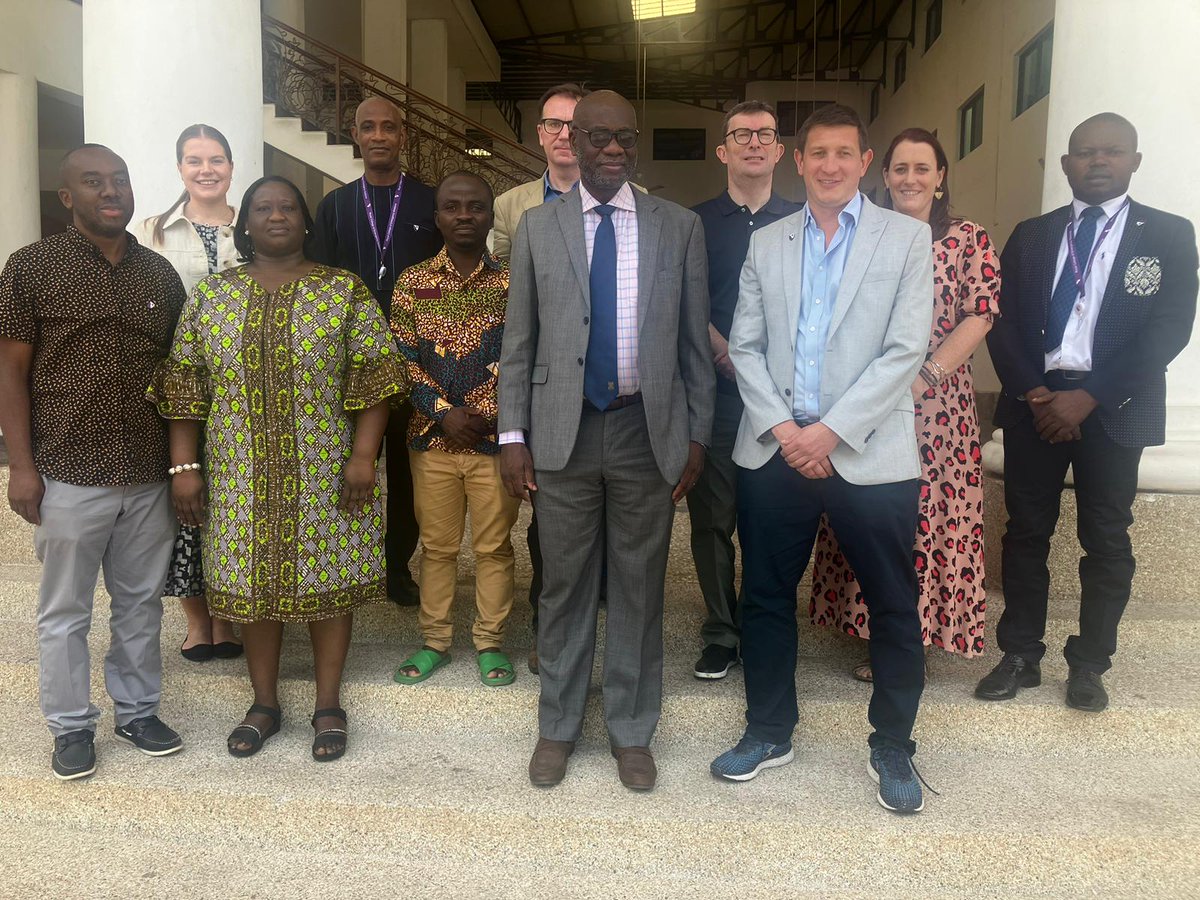 Delighted to have collaborated with @GhCoPS EM faculty & the @wacpcoam for an enriching 2-day workshop on EM leadership. Proudly signed an MOU with Kwame Nkrumah University of Science and Technology, focused on decentralised healthcare. As part of the GHWP @THETlinks @DHSCgovuk