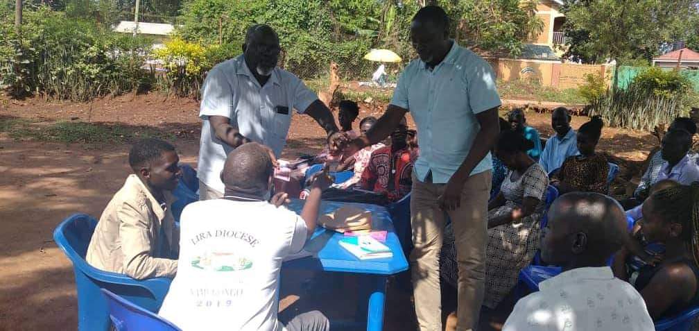 AFWOYO LANGO LANGO Planning meeting for Katonga's Consultative meeting in Lango slated for 03/5/2024. Members are raising money from amongst themselves to fund the mobilization activities in the region. #Tujja