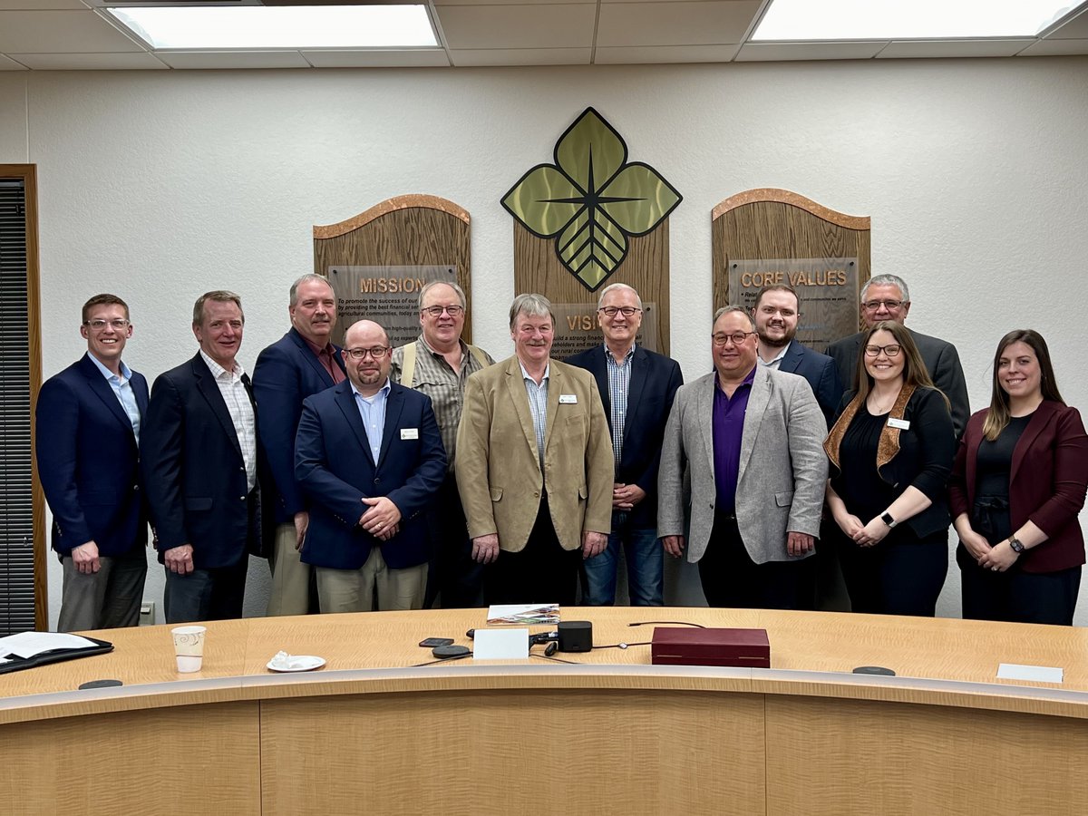 Good to catch up with the Farm Credit Services folks in Mandan. We had a wide-ranging discussion about the Farm Bill, the FARMER Act, and the valuable service they provide to North Dakota’s agricultural producers.