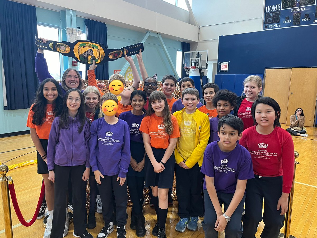 BISCLincolnPark's tweet image. Hooray, the Year 6 Merry Moose take home the Walk of Fame award this week!!! 🙌🏆🫎 #RedCarpetAssembly #BISCLP @NAEducation #studentsuccess