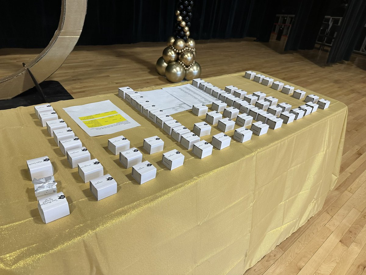 Roberto Altamirano tweet media