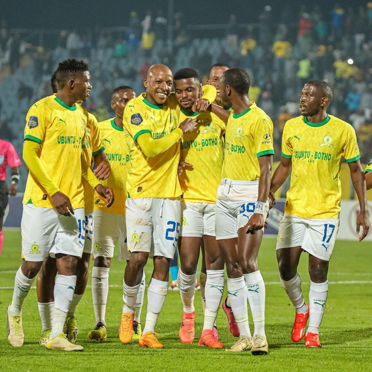 I will only take banter from fans whose clubs have qualified for the FIFA Club World Cup👆💛😁 #Sundowns