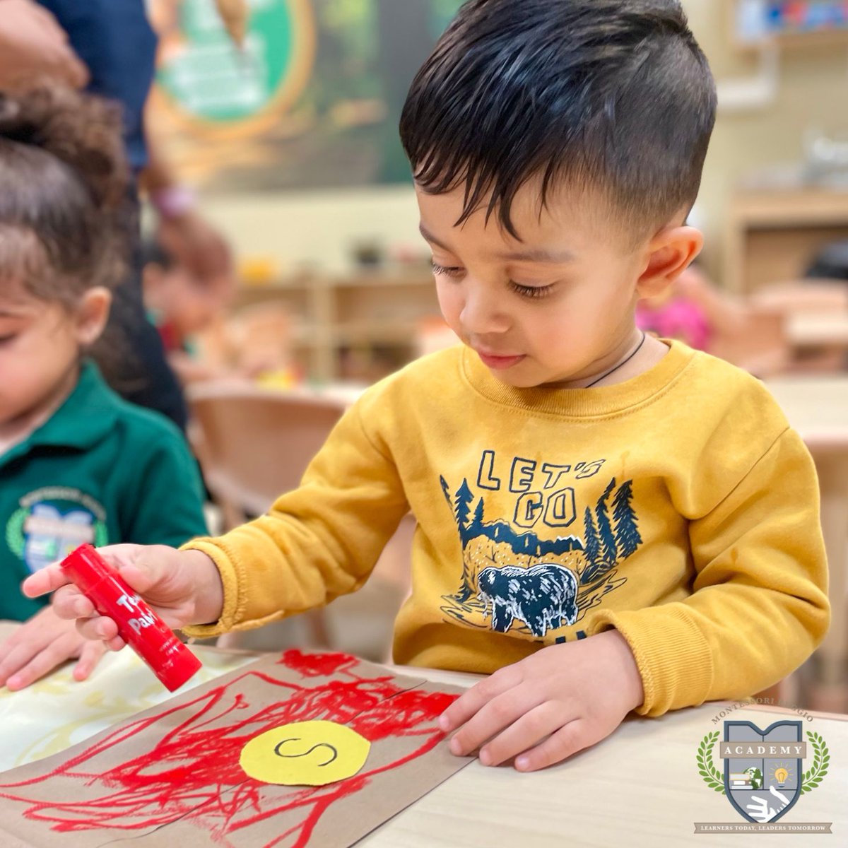 Our Pre-Primary students crafted their own superhero puppets using brown paper bags. They decorated these puppets and even bestowed upon them the 'super seal' to grant them their incredible powers.

#SugarLandPrivateEducation #ReggioEmilia #EarlyChildhoodEducation