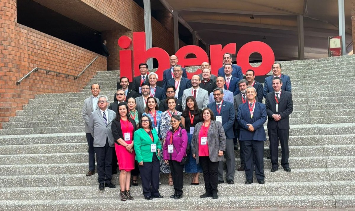 FerLlergo's tweet photo. Hoy, en la LVII Sesión Ordinaria de #CUPRIA, discutimos temas relevantes como el fortalecimiento académico, la inteligencia artificial y salud integral, así como diversas inquietudes en materia de educación superior. 

Un agradecimiento especial al Dr. Luis Arriaga, Rector de la @IBERO_mx por ser anfitrión de este evento.