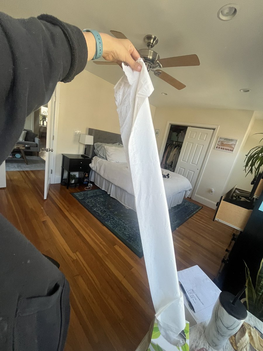 LOOK AT MY GIANT TISSUE