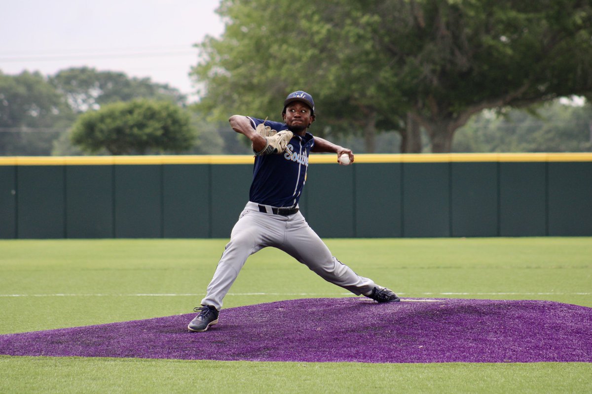 After 4 complete innings, @BsbSouthern 5 @PVAMUBaseball 0 #Sum2Prove | #JaguarPride