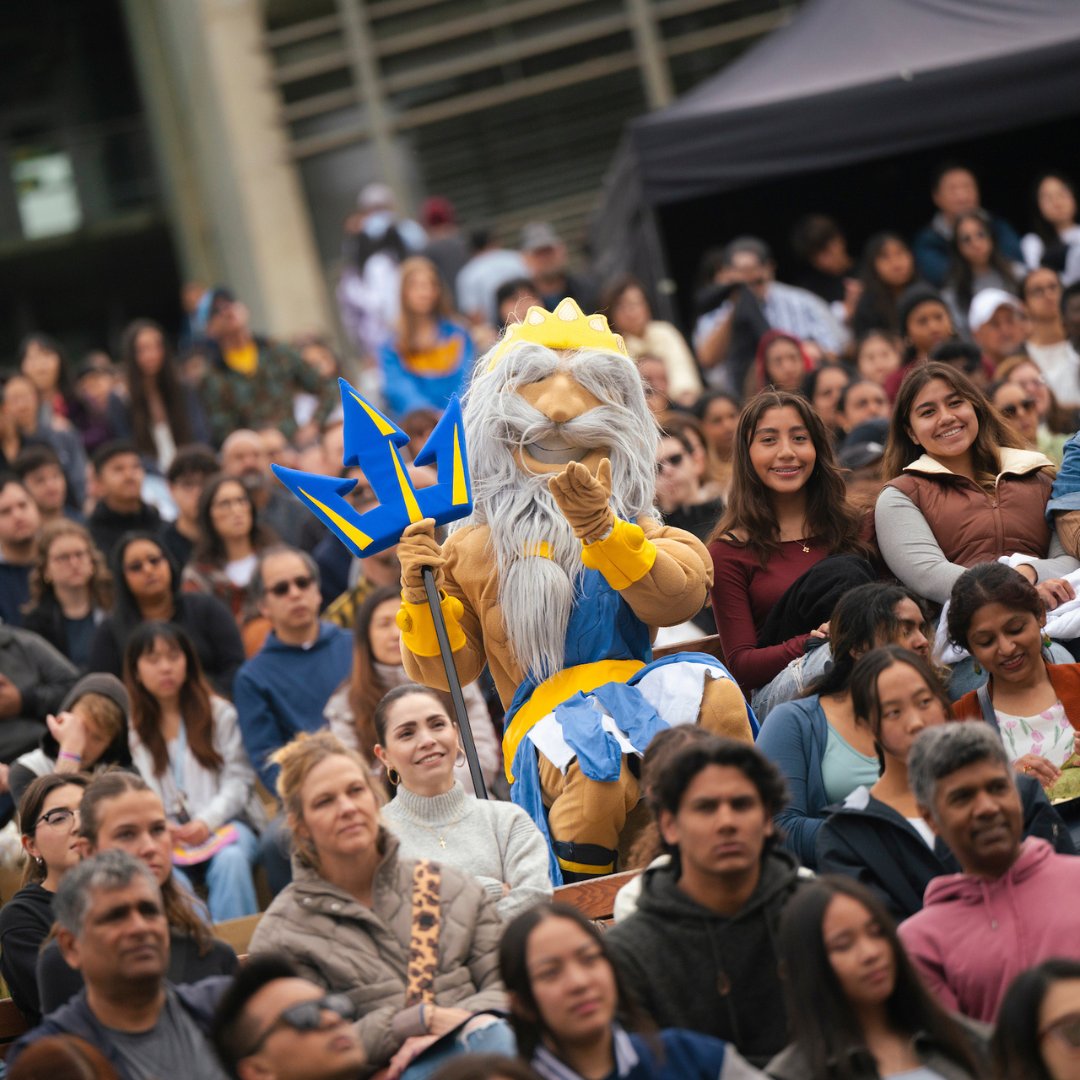 Can you believe it's been two weeks since Triton Days?💙 We're still buzzing from the excitement of welcoming our newest Tritons to explore UC San Diego! #FutureTriton #TritonDays